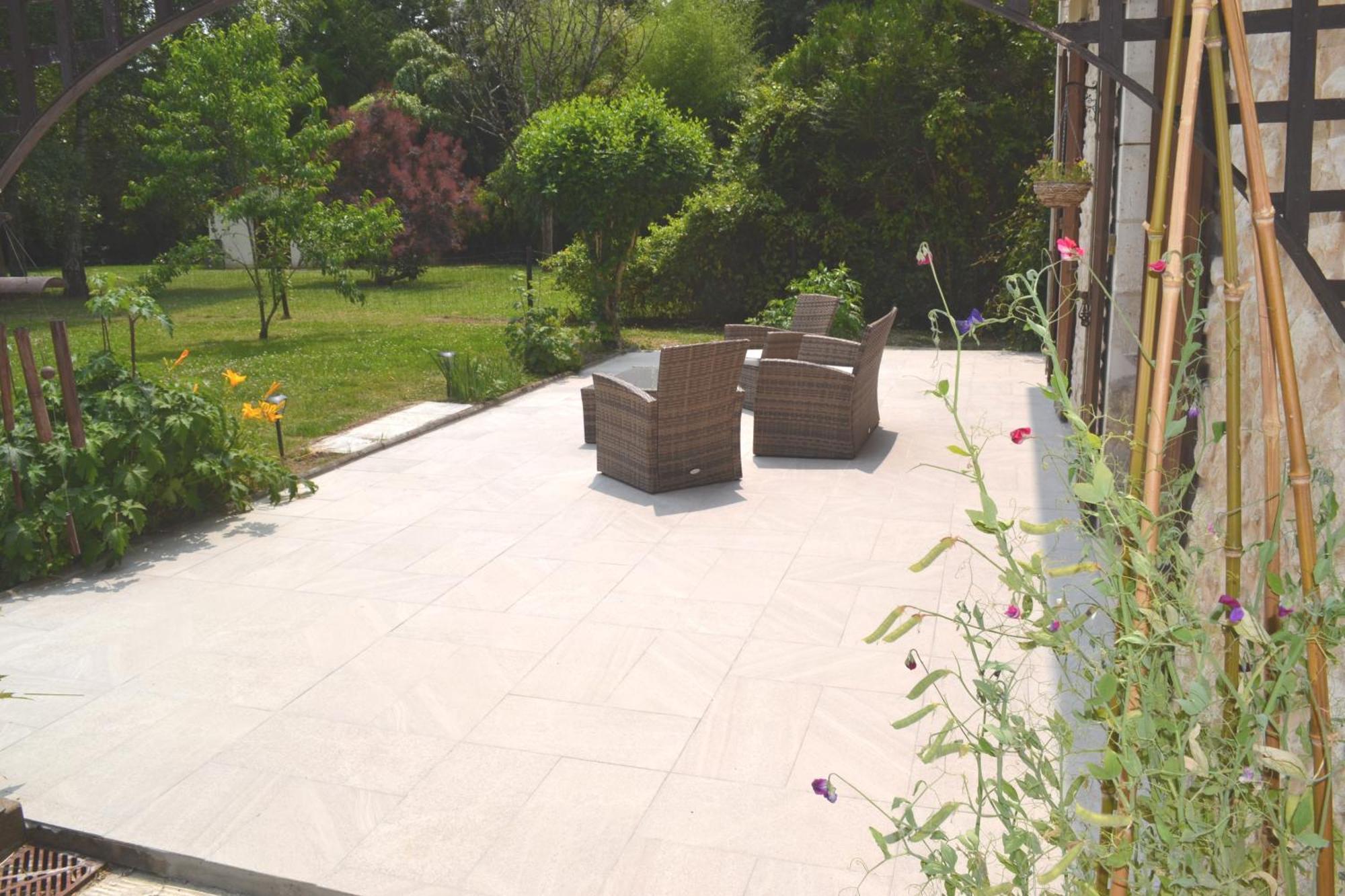 Les Bruyeres B&B Montbron Luaran gambar